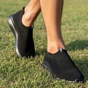 Light Slip-On Men’s Breathable Shoes, Size 8